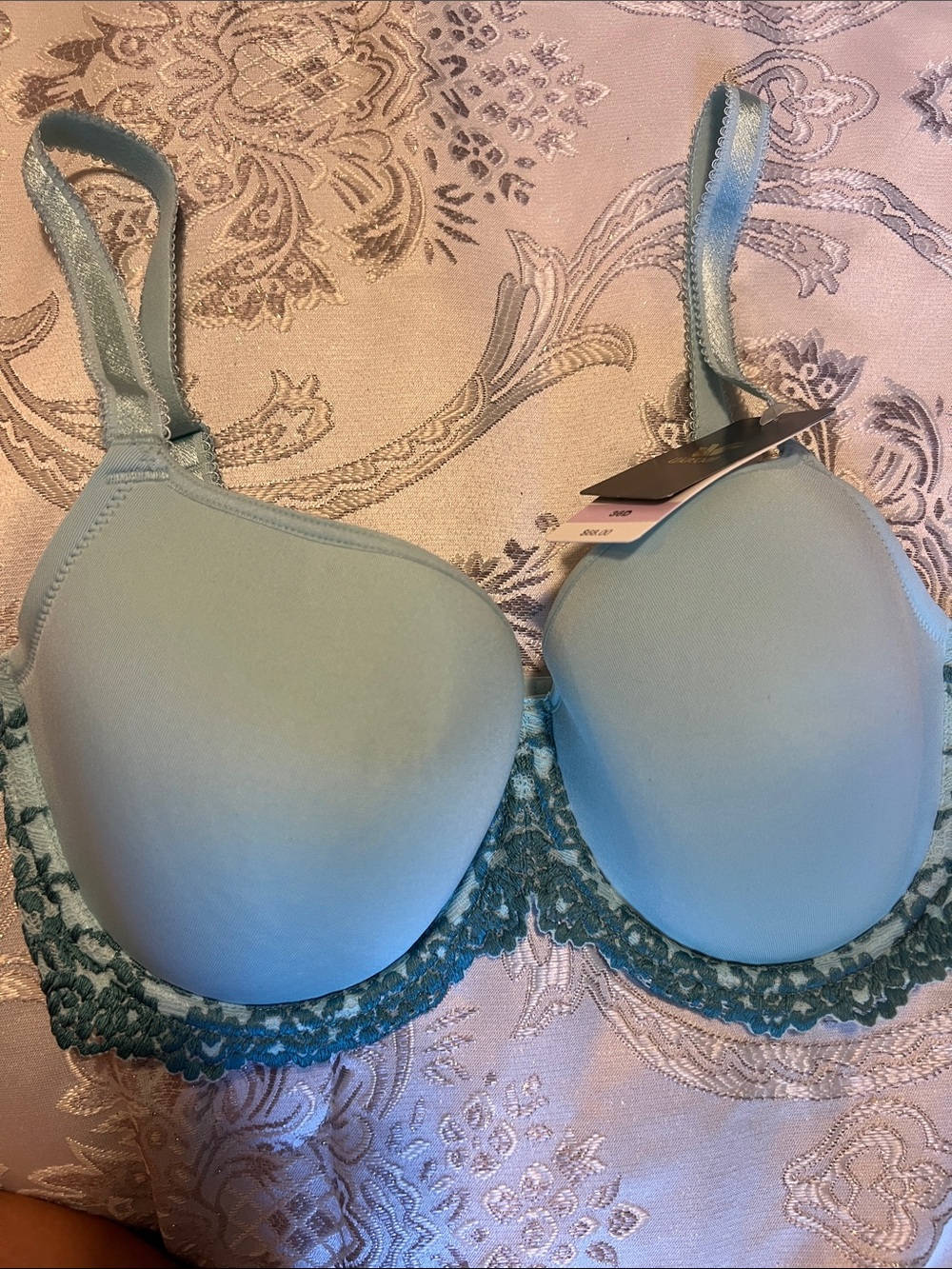 Wacoal Light Blue Lace-Trim Molded T-Shirt Bra